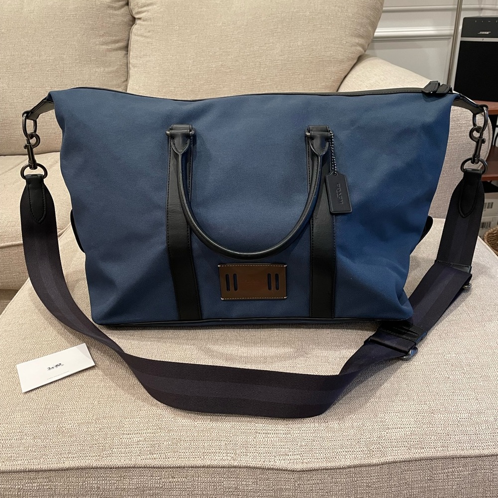 Coach Voyager Travel Bag Gem